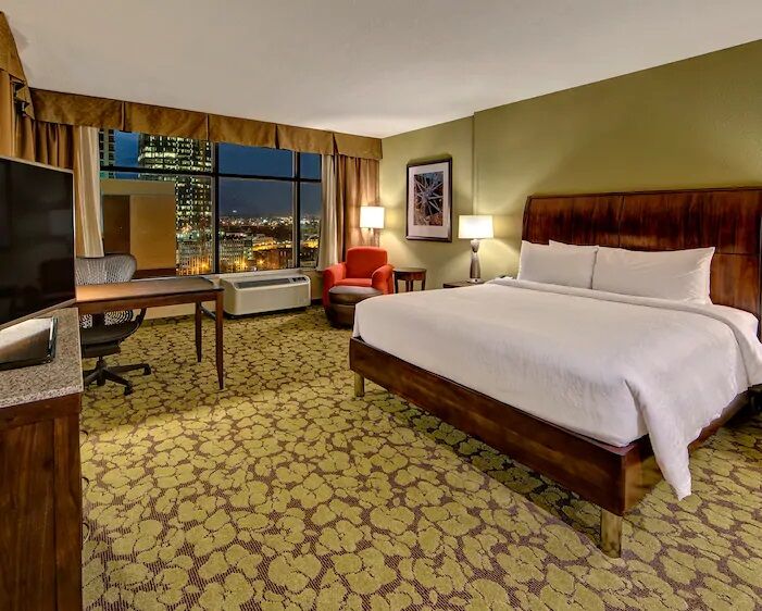 Hilton Garden Inn Nashville Downtown Convention Center Exterior photo